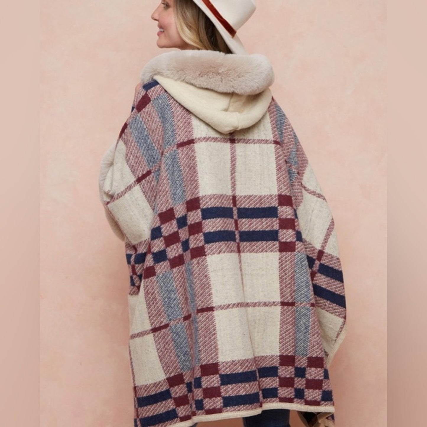 Women’s Plaid Jacquard faux fur hooded cape.