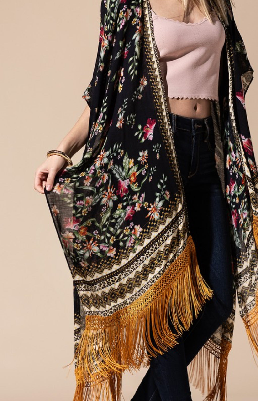 Stunning floral print Kimono with fine tassel and side split
